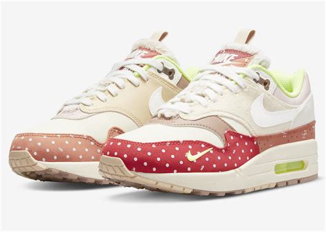 nike wmns air max 1 prm grün|Wmns Air Max 1 PRM 'Woman's Best Friend' .